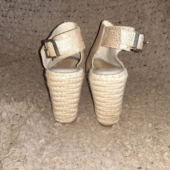 KENNETH COLE-Odette Espadrille Wedge-Metallic Tan/Gold Leather Slingback-Sz 9-EX - Picture 5 of 7